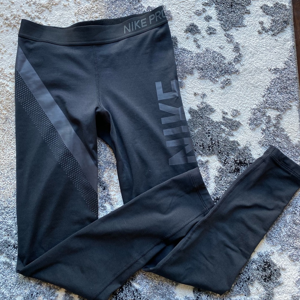 Nike Pro leggings New